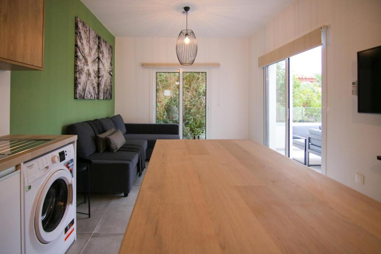 Phaedrus Living: Seaside Modern Flat Limnaria 123 Apartment Paphos Ngoại thất bức ảnh