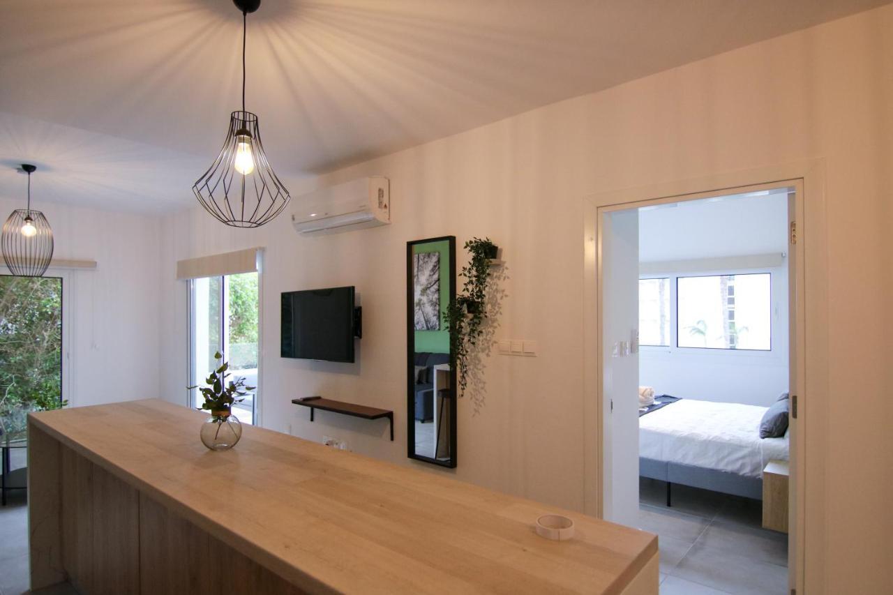Phaedrus Living: Seaside Modern Flat Limnaria 123 Apartment Paphos Ngoại thất bức ảnh